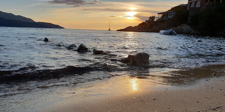 tramonto isola d'elba Tramonto sulla Spiaggia di Scaglieri Isola d'Elba
